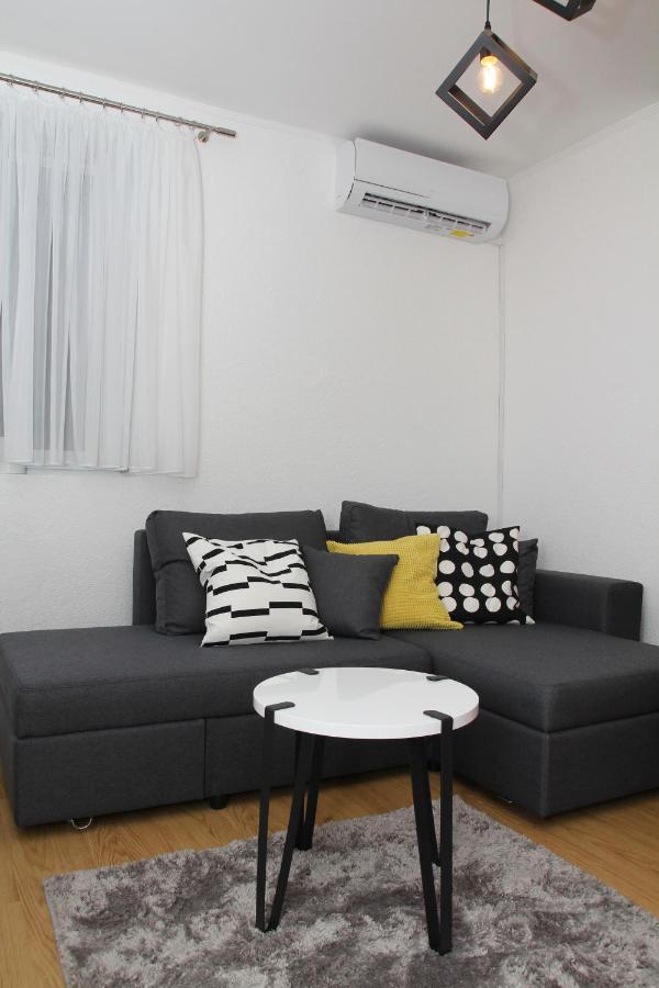 Apartamento Apartman Zen Osijek Exterior foto